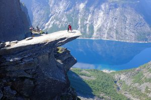 Felsformation, Berge, unten See